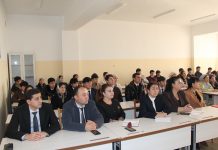 Тамошои дастаҷамъонаи пахши мустақими Паёми Асосгузори сулҳу ваҳдати миллӣ-Пешвои миллат, Президенти Ҷумҳурии Тоҷикистон муҳтарам Эмомалӣ Раҳмон дар факултети иқтисод ва идора